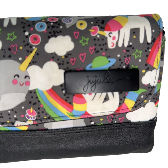 JuJuBe x Happi Hippo Custom Clutch Organizer Wristlet Wallet Unicorns Rainbows - Picture 4 of 11
